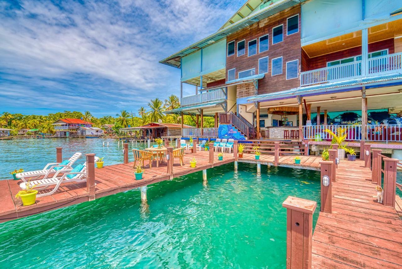 Los Balcones Over The Sea Hotel Bocas del Toro Bagian luar foto